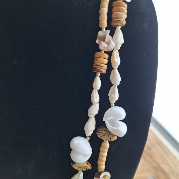 Multistrand Beaded Necklace Sea Shells Wood Beads Long 30 Inch Nautical Tropical - Picture 3 of 6